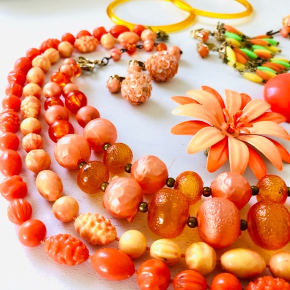 Retro vintage Orange Neon Bead Necklace Mod flower lot - Picture 11 of 16